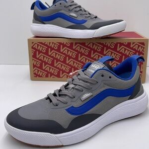 Vans Men’s Gray and Blue Sneakers Ultrarange Exo
Gray/True White VN0A4U1KBGJ